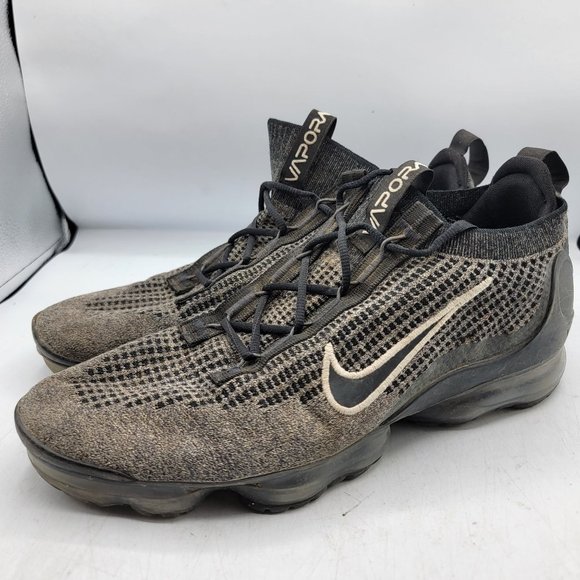 Nike Air VaporMax Flyknit Oreo Black Gray Mens Size 11.5 Tennis Shoes DC9394-001 main image 14